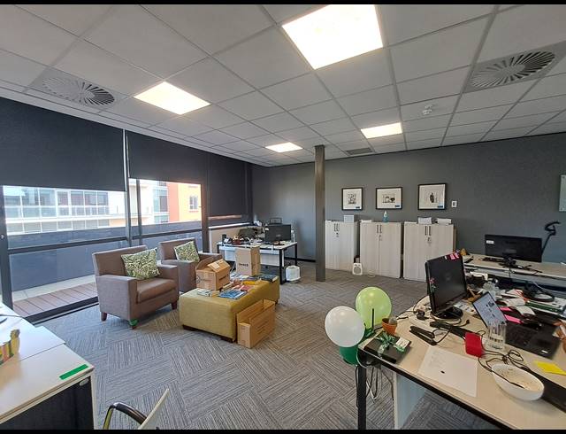 2,521M² OFFICE TO LET IN MELROSE ARCH